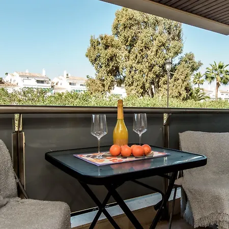La Duquesa Port & Retreat 106 شقة مانيلفا